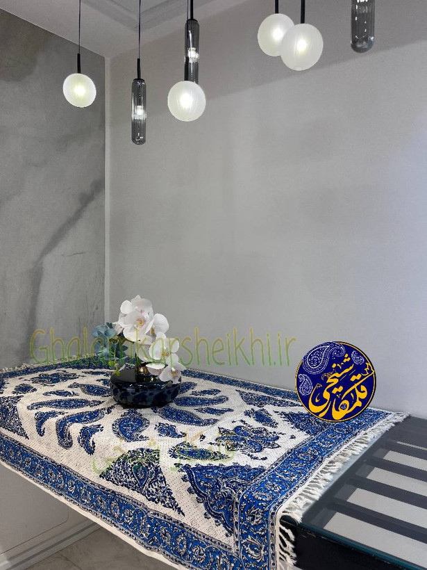 رومیزی قلمکاری شیخی سایز1 در 1.5 طرح بته جقه