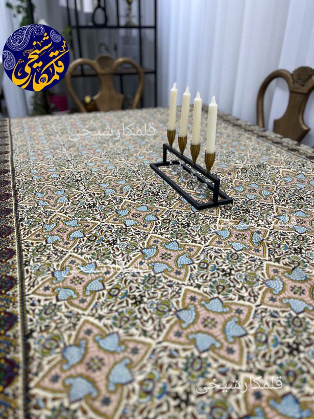 رومیزی چاپ قلمکار شیخی سایز 160 در 240 طرح ایوان عمارت عالی قاپو