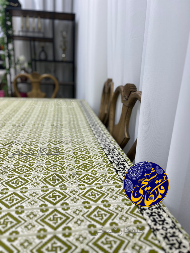 رومیزی چاپ قلمکار شیخی سایز ۱۳۵ در ۲۰۰ طرح گلیم
