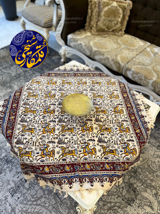 رومیزی قلمکار طرح چوگان بازی ایرانی 100×100 | پنبه پنبه اعلا | صنایع دستی قلمکار شیخی