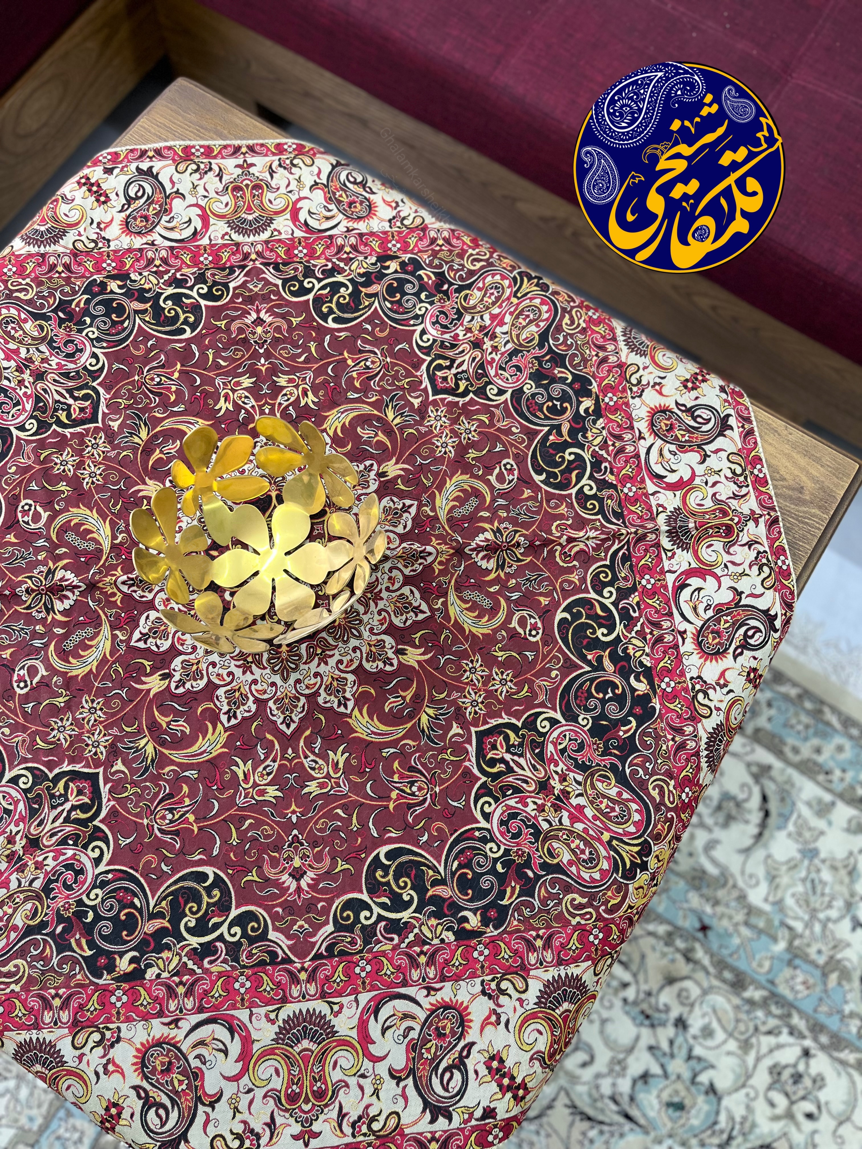 رومیزی مربع  ترمه نخ ابریشم