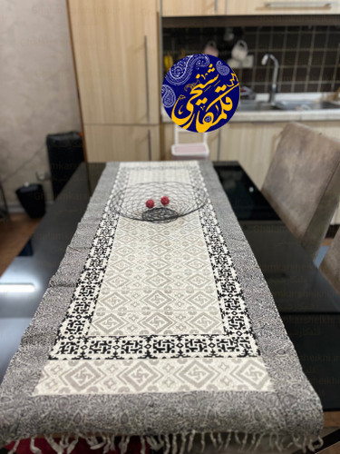 رانر رومیزی چاپ قلمکار شیخی سایز ۵۰در ۱۵۰ طرح گلیم