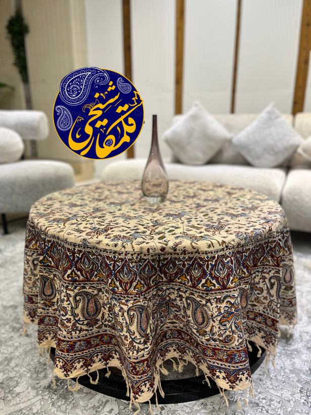 رومیزی گرد چاپ قلمکار شیخی طرح چوگان قطر ۱۸۰