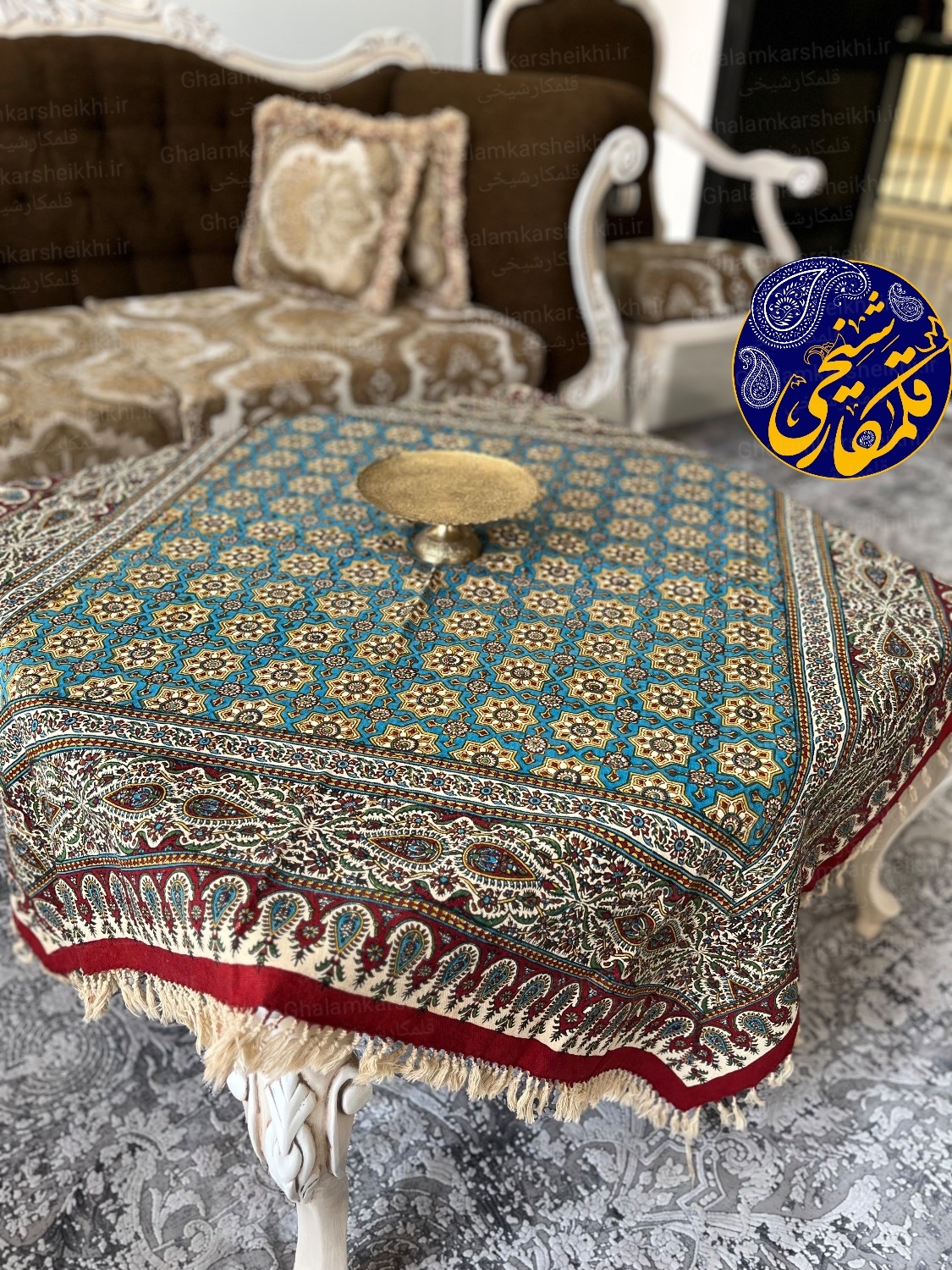 رومیزی چاپ قلمکار شیخی طرح صندوقی سایز ۱۲۰×۱۲۰ سانتی‌متر