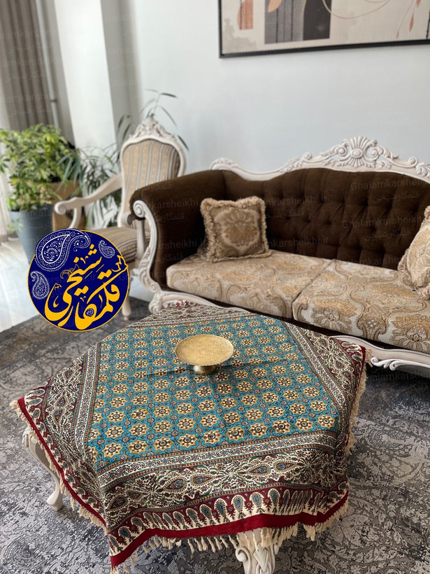 رومیزی چاپ قلمکار شیخی طرح صندوقی سایز ۱۲۰×۱۲۰ سانتیمتر
