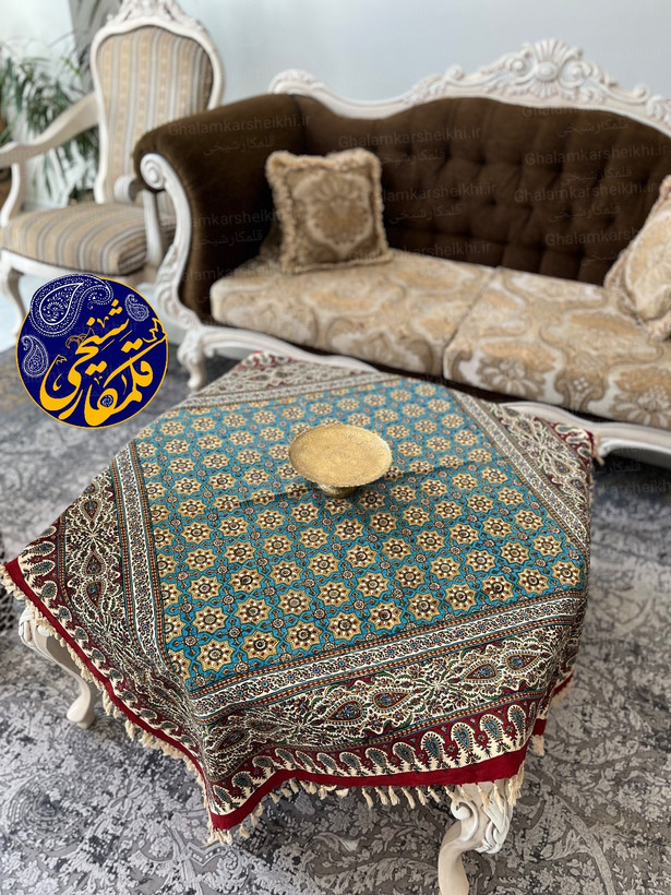 رومیزی چاپ قلمکار شیخی طرح صندوقی سایز ۱۲۰×۱۲۰ سانتیمتر