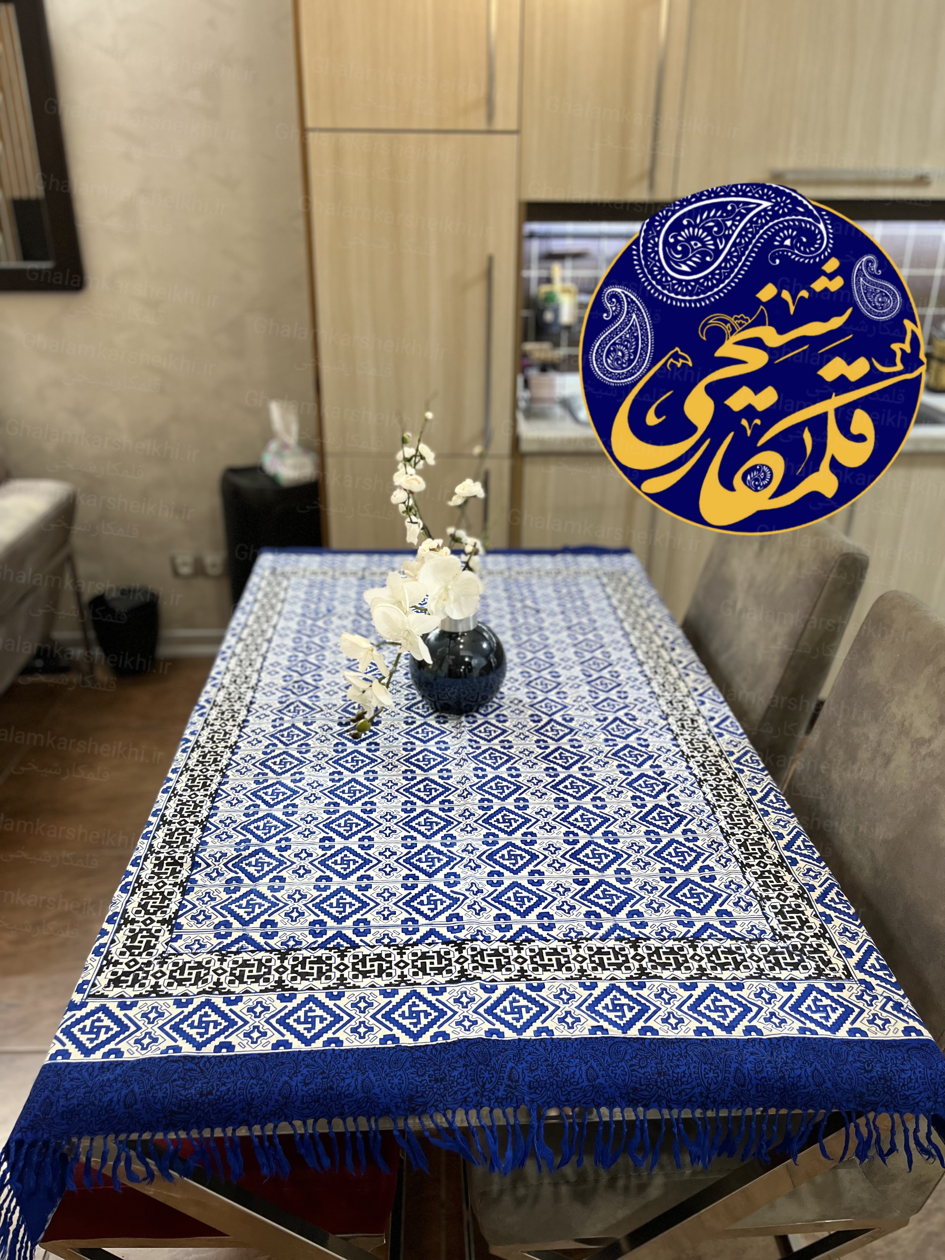 رومیزی چاپ قلمکار شیخی طرح گلیمی سایز ۱۰۰×۱۵۰