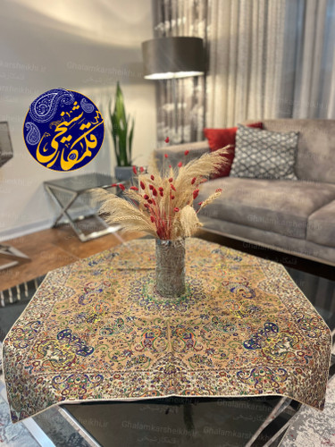 رومیزی مربع ترمه ۱۰۰٪ ابریشم درجه یک ۸ رنگ – زمینه طلایی