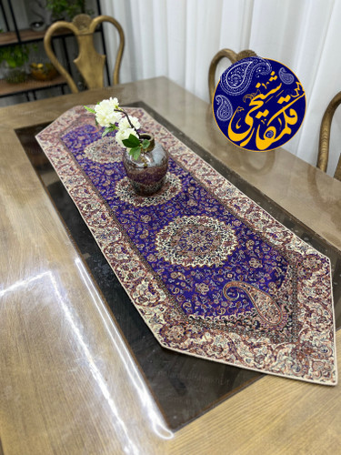 رانر ابریشمی درجه یک، طرح لچکترنج و بتهجقه، زمینه