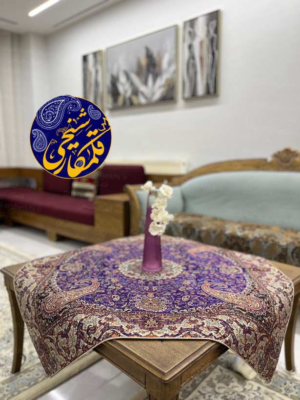 رومیزی مربع ابریشمی درجه یک، طرح لچکترنج و بتهجقه